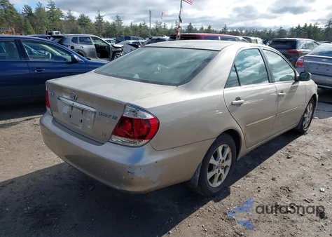 2005 Toyota Camry Xle V6 z USA, uszkodzony, nr VIN 4T1BF32K25U617564
